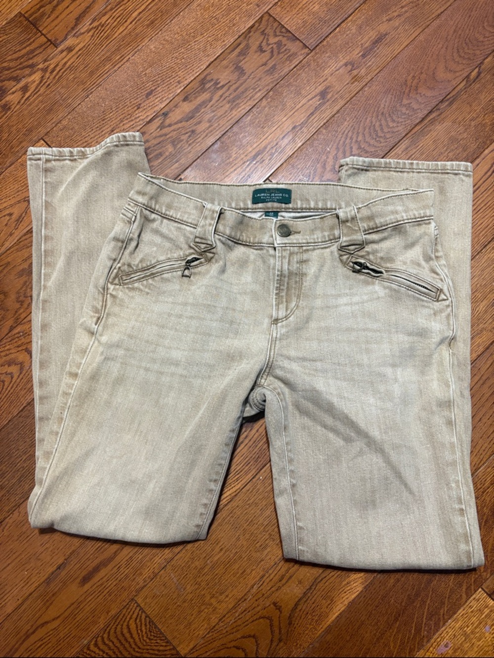 6P Lauren Ralph Lauren Women's Straight-Leg Jeans in Light Tan zippered pockets